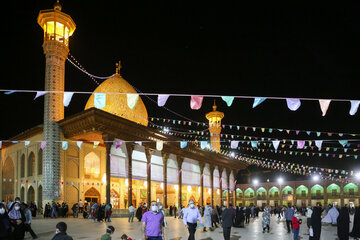 جشن شب نیمه شعبان در حرم احمد بن موسی شاهچراغ(ع)