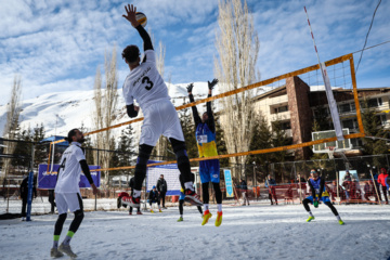 Tournoi national de volley-ball sur neige à Dizin