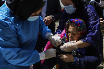 ۲۶۰ سالمند در خوزستان در مقابل ویروس کرونا واکسینه شدند