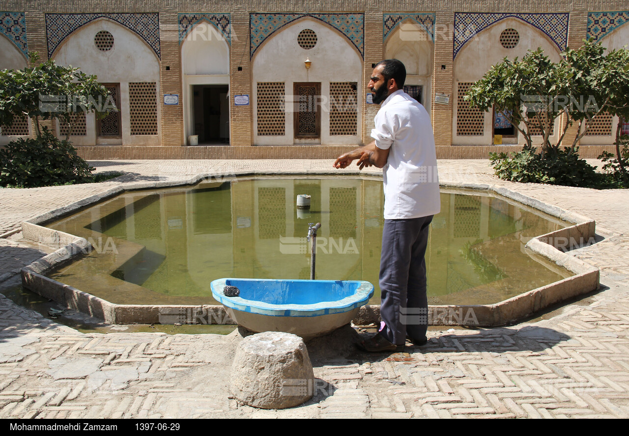 دیدنیهای ایران - مسجد آقا بزرگ کاشان