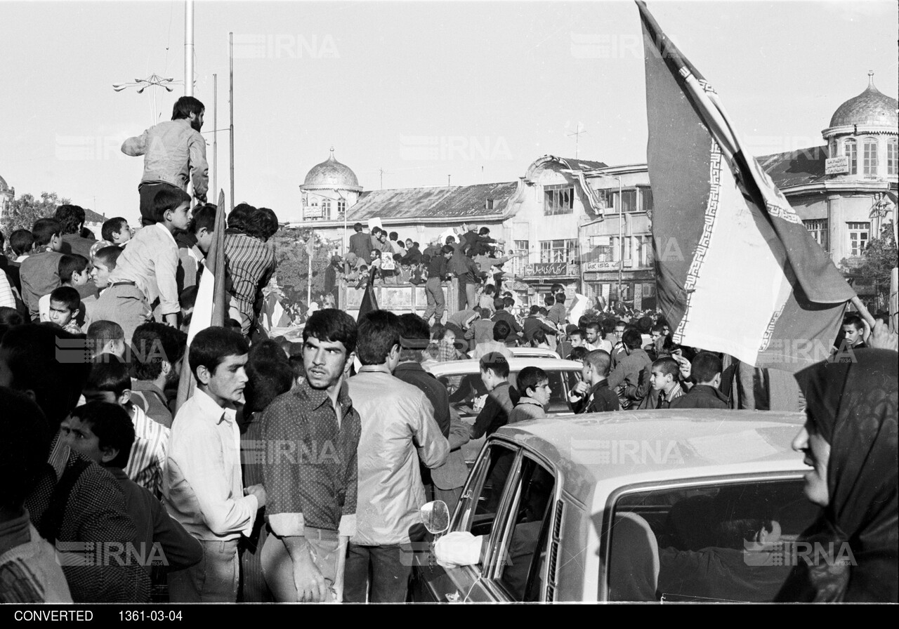 شادمانی مردم همدان به مناسبت فتح خرمشهر