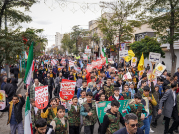 Las marchas del 13 de Aban en todo Irán