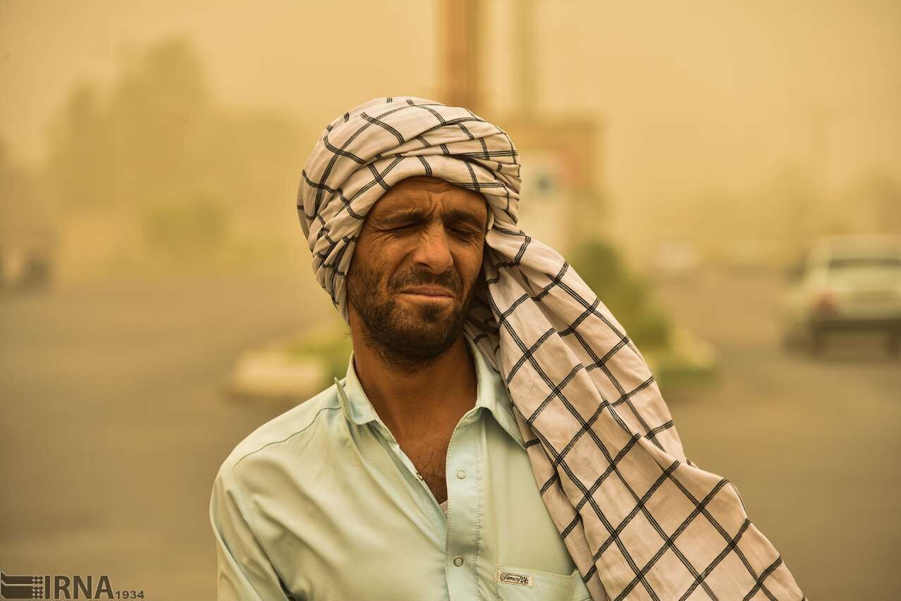 باد و گرد و خاک شمال سیستان و بلوچستان را فرا می‌گیرد