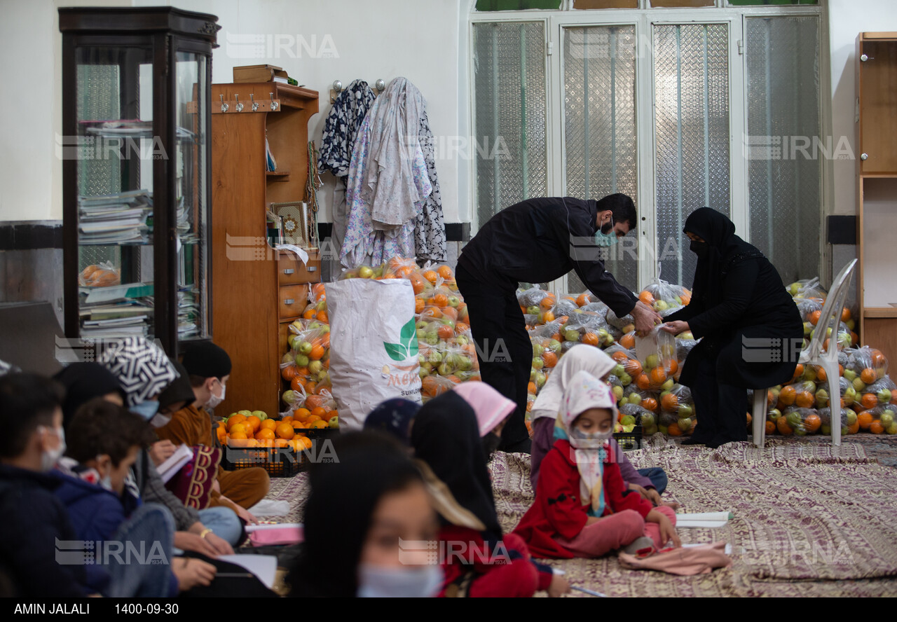 توزیع 8 هزار سبد کالا یلدایی در محله هرندی