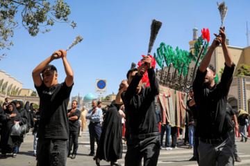 Mashhad, de luto por el aniversario del fallecimiento del Profeta del Islam