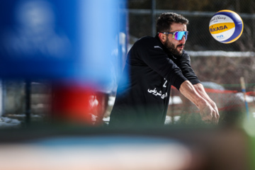 Tournoi national de volley-ball sur neige à Dizin