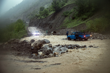 نیسان آبی