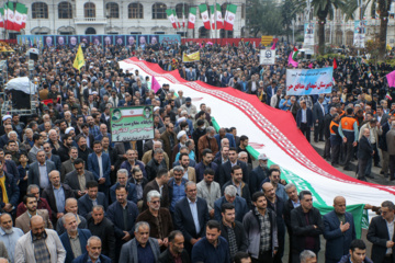 Las marchas del 13 de Aban en todo Irán