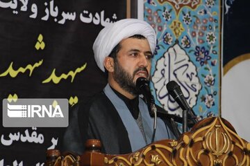 امام جمعه ملایر: پرداختن دشمنان به بدحجابی زنگ خطر جدی است