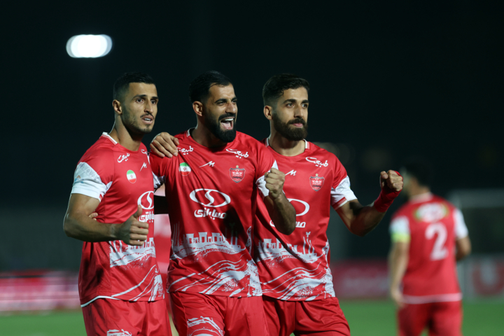 لیگ برتر فوتبال - پرسپولیس و آلومینیوم اراک