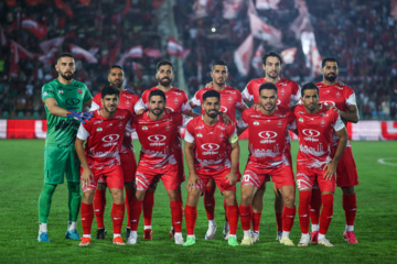 لیگ برتر فوتبال - پرسپولیس و آلومینیوم اراک