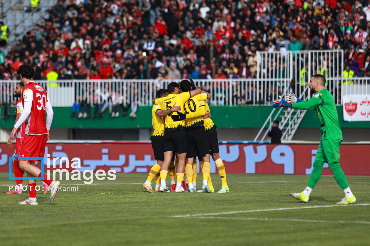 سوپرجام فوتبال - سپاهان و پرسپولیس