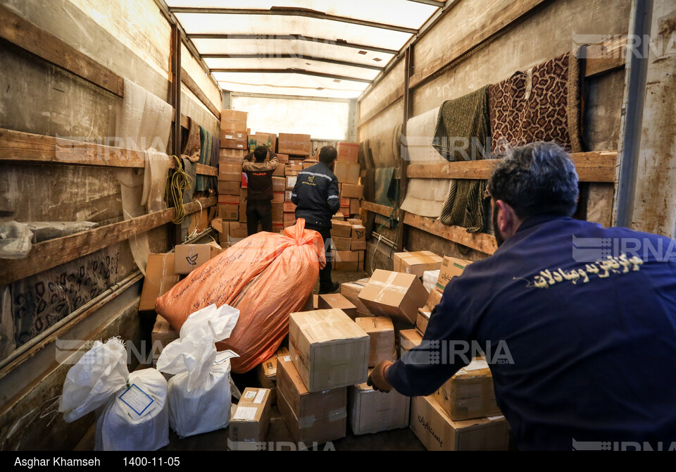 رونمایی از دستگاه پستی هوشمند تولید داخلی در نمایشگاه مجازی کتاب