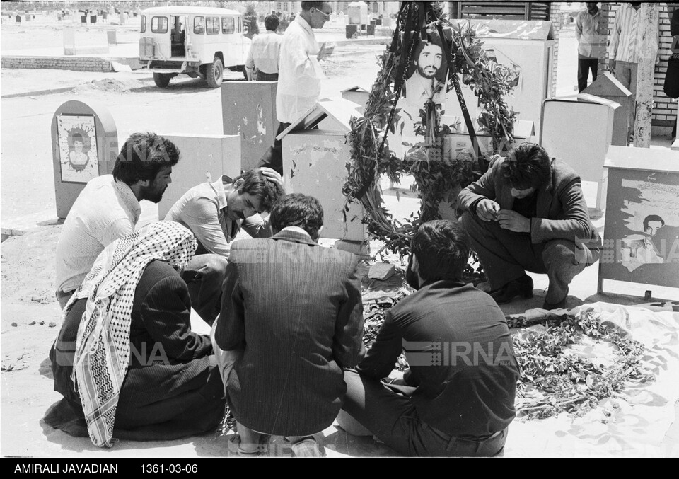 شهدای خبرگزاری جمهوری اسلامی - مزار شهید احمد اخلاص