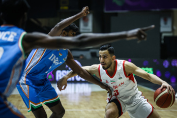 Coupe Asie de basketball : victoire éclatante de l'Iran face à l'Inde lors des qualifications