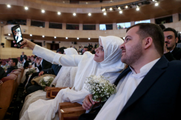 Cérémonies de mariage de 110 couples handicapés