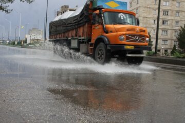 بارندگی وآب گرفتگی در خیابان های سمنان