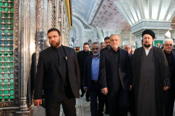 Pezeshkian admin. renews allegiance to Imam Khomeini’s ideals