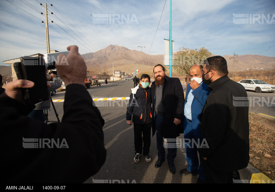 رونمایی از یادمان شهید فخری زاده