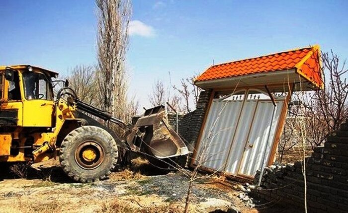 مردم ساخت و سازهای غیرمجاز روستاهای مهریز را گزارش کنند