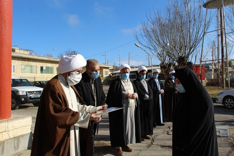 امام‌جمعه تکاب: فداکاری پرستاران ایرانی موجب تحسین جوامع بین‌المللی شد