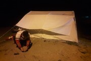۳۰ تخته چادر و پتو در مناطق زلزله زده مریوان توزیع شد