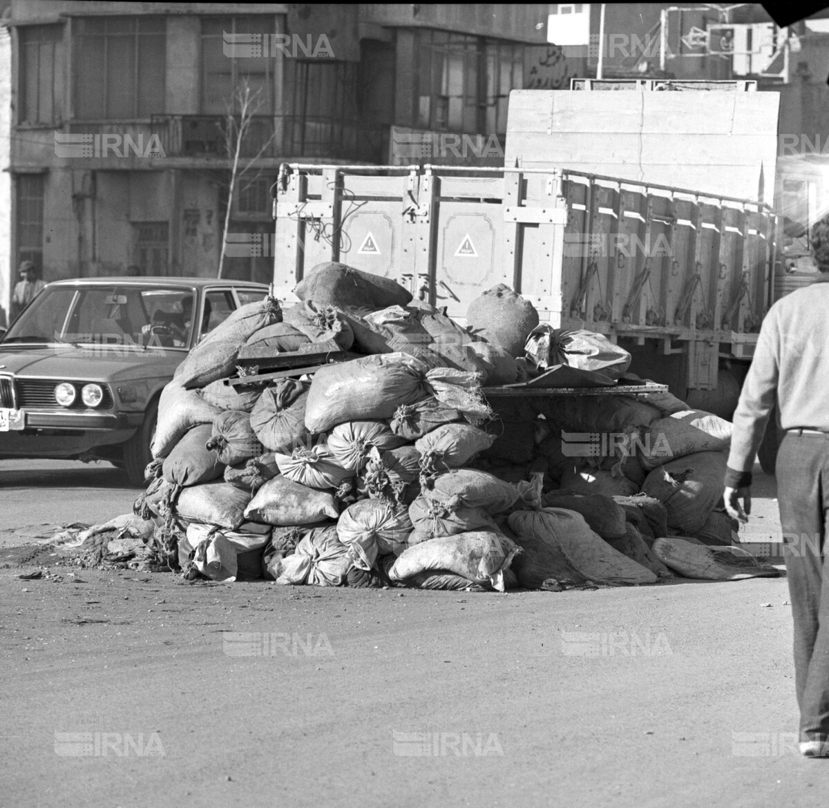 روزهای انقلاب - صحنه هایی از قیام مردم تهران