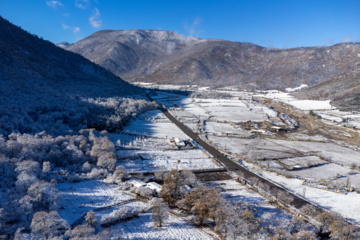 بارش برف پاییزی در گلستان