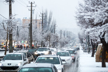 بارش برف در همدان