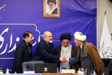 دیدار وزیر کشور با نمایندگان اقشار اصفهان