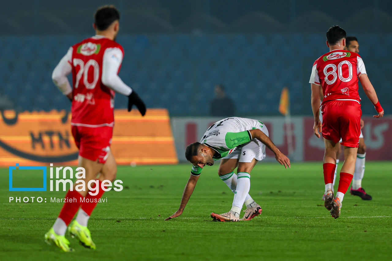 لیگ برتر فوتبال - پرسپولیس و خیبر