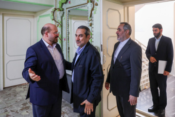 Iran acting FM visits Hamas office