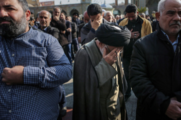 Iraníes conmemoran aniversario del martirio del Imam Musa al-Kazim (P) 