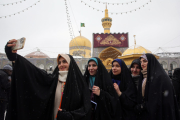 Chute de neiges à Mashhad dans le nord-est iranien 