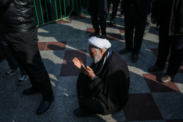 Iraníes conmemoran aniversario del martirio del Imam Musa al-Kazim (P) 