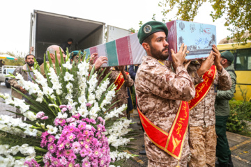 استقبال از پیکر مطهر ۱۲ شهید گمنام دوران دفاع مقدس