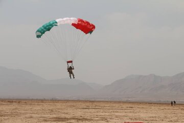 جوان چترباز بیجار بر اثر حادثه جان باخت