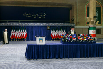 Supreme Leader Casts His Vote in Iran's 14th Presidential Election