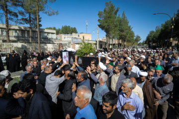 وداع و تشییع پیکر حجت الاسلام و المسلمین «صدرالدین عارفی‌نژاد»