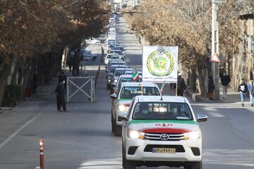 راهپیمایی موتوری 22 بهمن در مهاباد