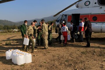 حضور بالگرد عملیات اطفای حریق جنگل‌های کردکوی را شتاب می‌دهد