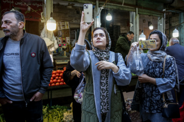 Le rituel du Nowruz Khani annonce l'arrivée du nouvel an persan