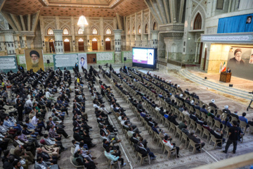 Commémoration du 40ème jour du martyre de Nasrallah au sanctuaire sacré de l'Imam Khomeini de Téhéran