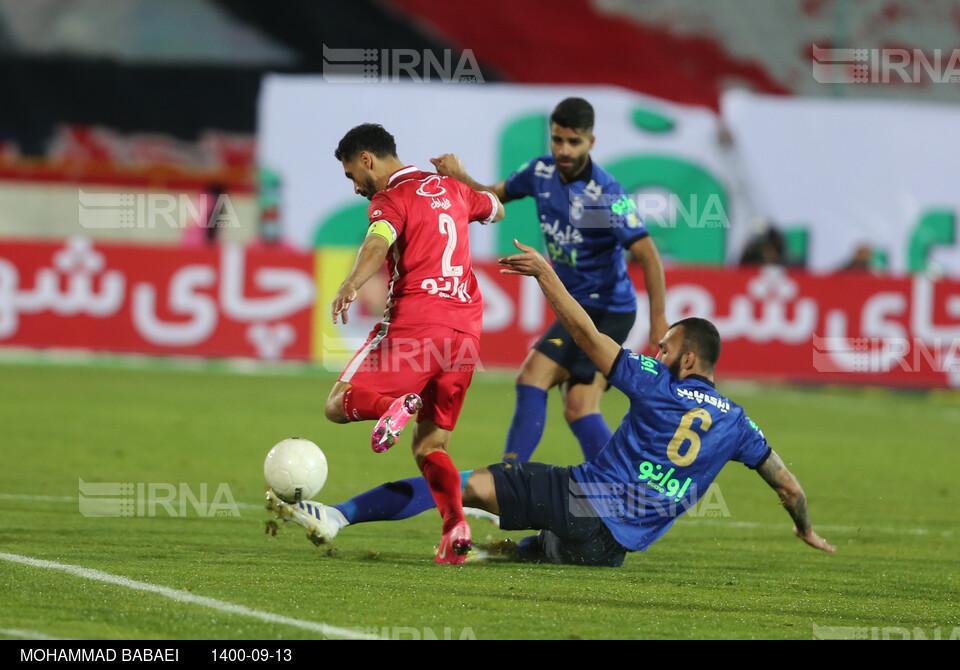 نود و هفتمین شهرآورد پایتخت ( تساوی تیم های پرسپولیس و استقلال )