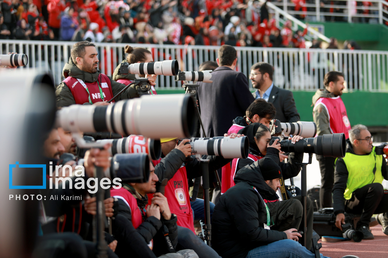 سوپرجام فوتبال - سپاهان و پرسپولیس