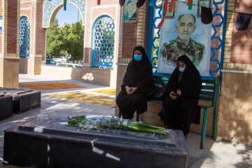 آیین میهمانی لاله‌ها در چهارمحال و بختیاری برگزار شد