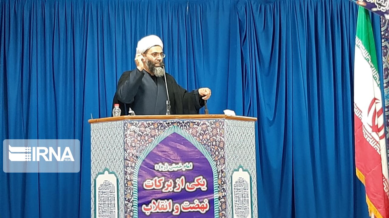 امام جمعه قشم: همه مذاهب اسلامی وام دار اندیشه امام صادق(ع) هستند