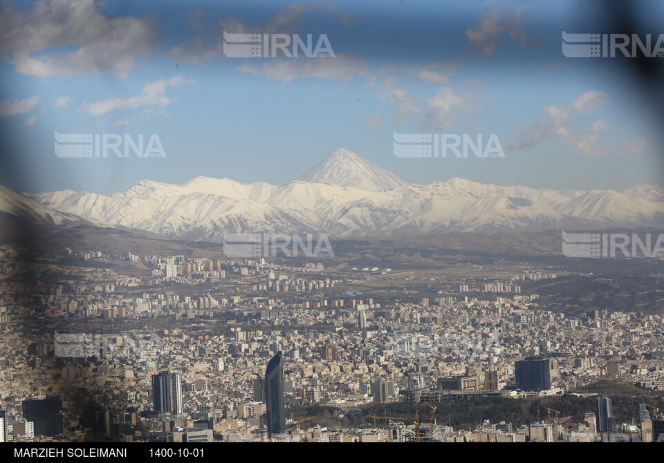 هوای تهران در اولین روز فصل زمستان