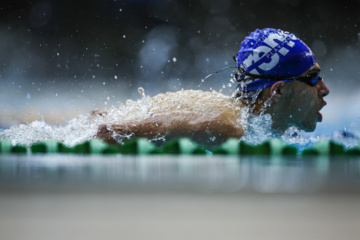 Des compétitions de natation à Téhéran 