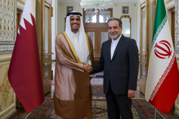 Meeting of Iranian, Qatari foreign ministers